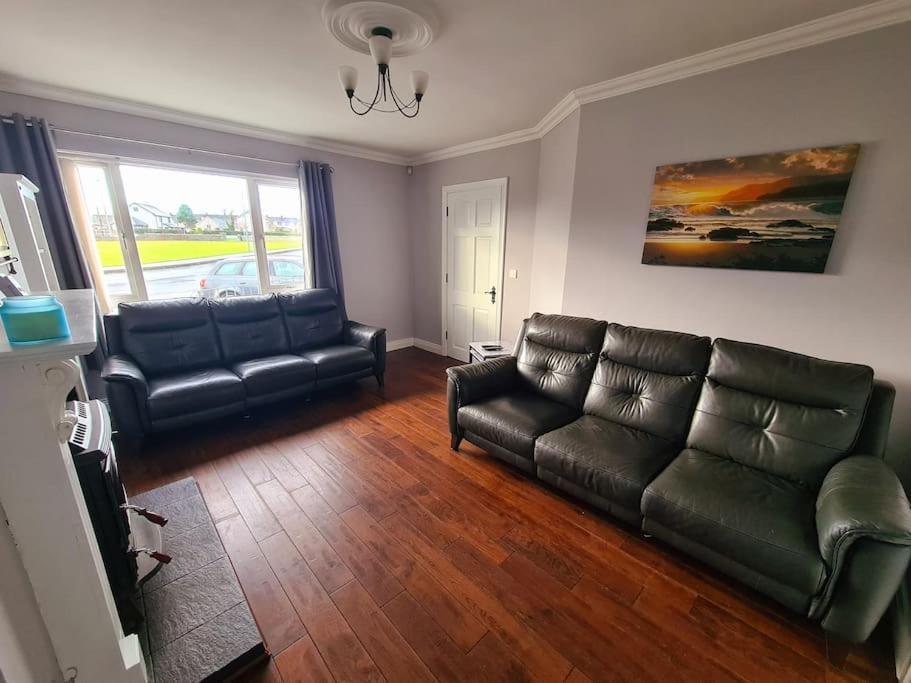 Bundoran Seaside Stays House - Wifi, Large Spacious Home Exterior foto