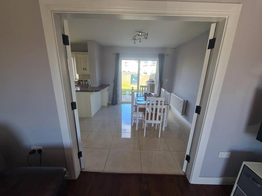 Bundoran Seaside Stays House - Wifi, Large Spacious Home Exterior foto