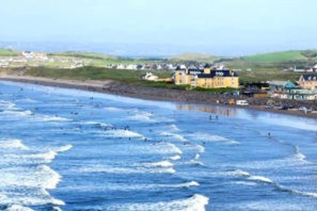 Bundoran Seaside Stays House - Wifi, Large Spacious Home Exterior foto