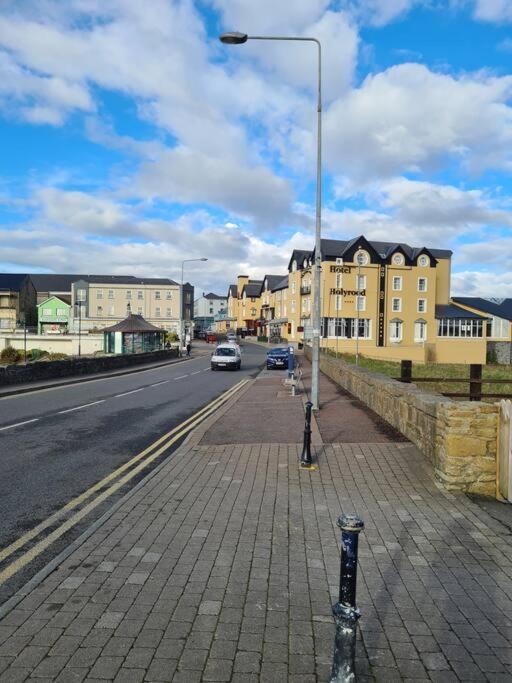 Bundoran Seaside Stays House - Wifi, Large Spacious Home Exterior foto
